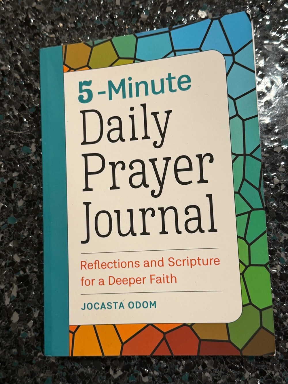 5-Minute Daily Prayer Journal: Reflections And Scripture For A Deeper Faith